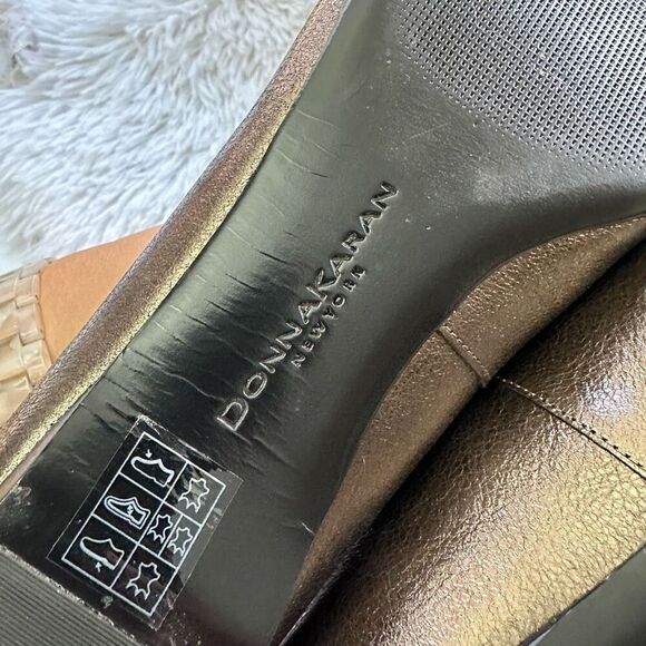 Donna Karan Metallic Pewter Leather SlipOn Loafers Almond Toe sz 8M Classic Chic - Picture 7 of 8